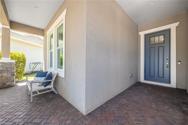 3664 Pilot CIR, Naples, FL 34120