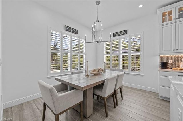 3664 Pilot CIR, Naples, FL 34120