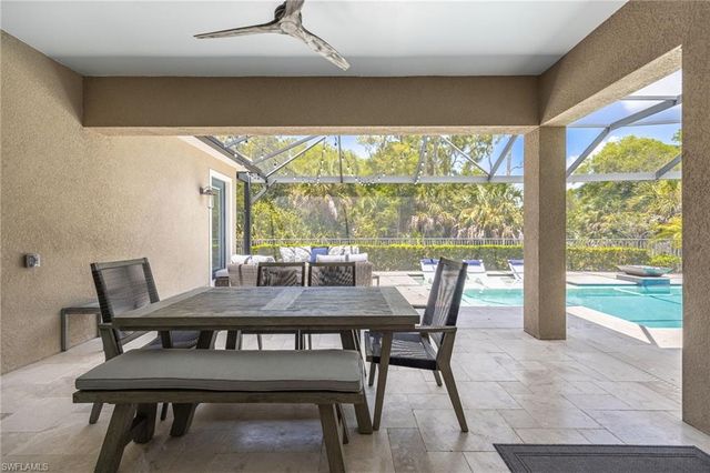 3664 Pilot CIR, Naples, FL 34120