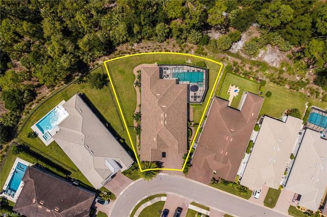 3664 Pilot CIR, Naples, FL 34120