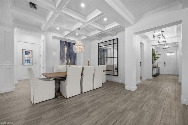 3664 Pilot CIR, Naples, FL 34120