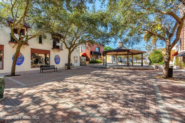 100 Riverside Drive 301, Cocoa, FL 32922