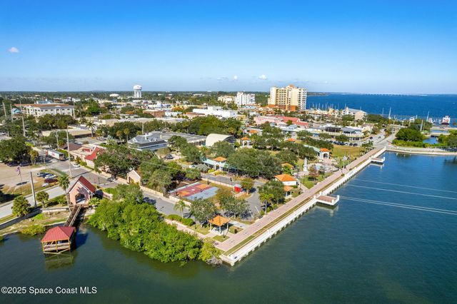 100 Riverside Drive 301, Cocoa, FL 32922