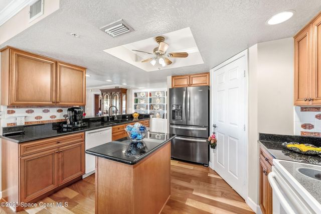 100 Riverside Drive 301, Cocoa, FL 32922