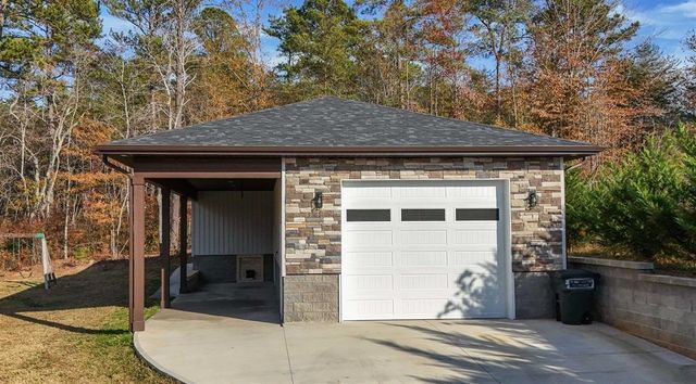 119 Bridgeview Road, Chesnee, SC 29323