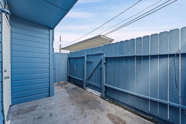 12206 Ormandy Street, Houston, TX 77085