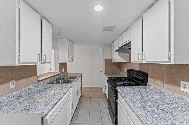 12206 Ormandy Street, Houston, TX 77085