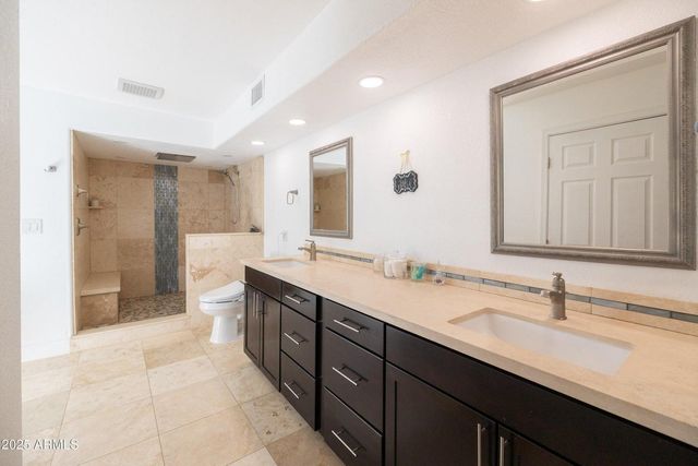 5442 S Hurricane Court, Tempe, AZ 85283