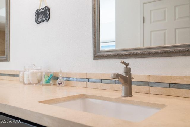 5442 S Hurricane Court, Tempe, AZ 85283