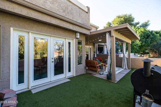 5442 S Hurricane Court, Tempe, AZ 85283