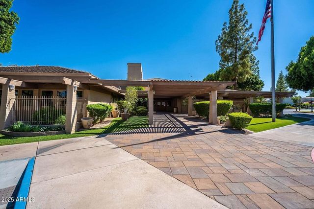 5442 S Hurricane Court, Tempe, AZ 85283