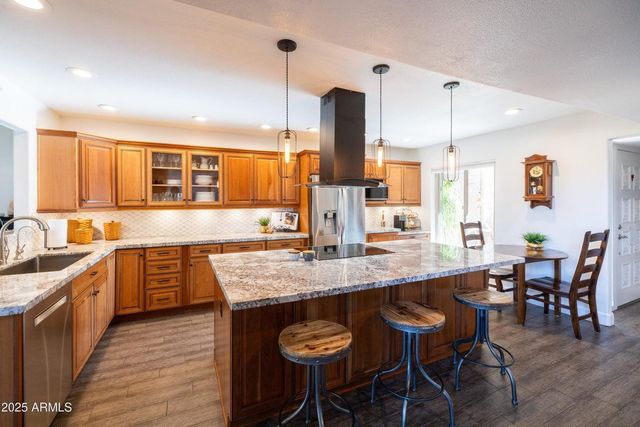 5442 S Hurricane Court, Tempe, AZ 85283