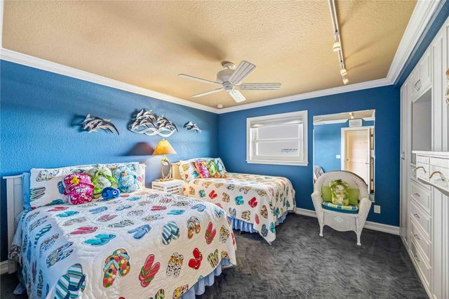 6140 MIDNIGHT PASS ROAD 606, Sarasota, FL 34242