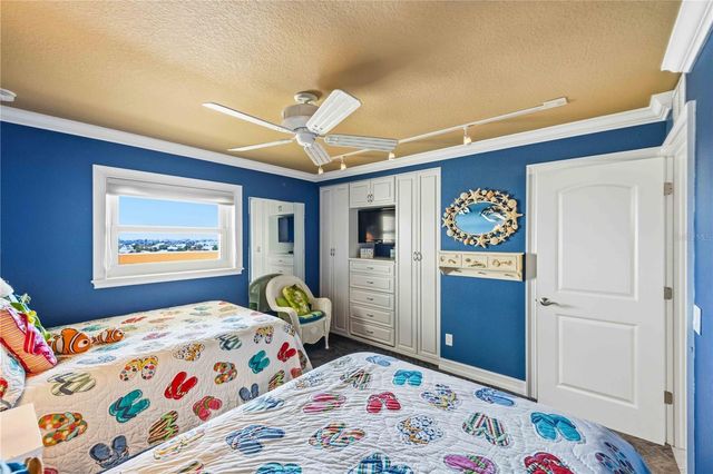 6140 MIDNIGHT PASS ROAD 606, Sarasota, FL 34242
