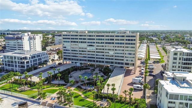 6140 MIDNIGHT PASS ROAD 606, Sarasota, FL 34242