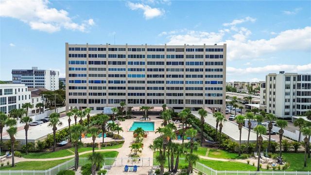 6140 MIDNIGHT PASS ROAD 606, Sarasota, FL 34242