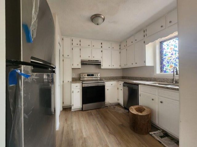 1453 Allison Court, Lawrenceville, GA 30043