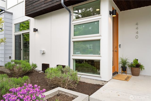 4440 Renton Avenue S, Seattle, WA 98108