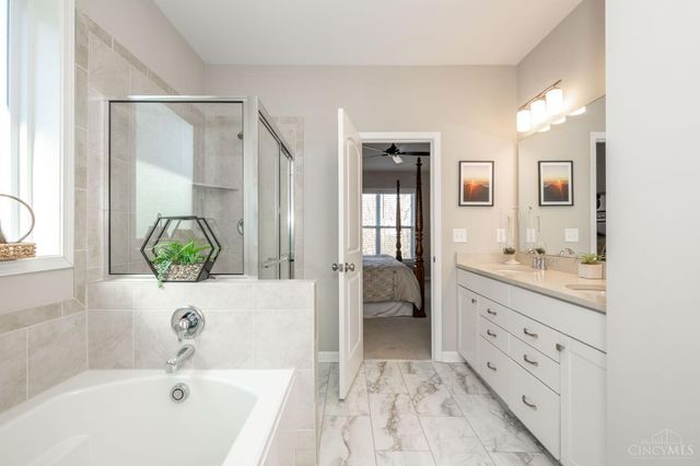 477 Auburn Grove Drive, South Lebanon, OH 45152