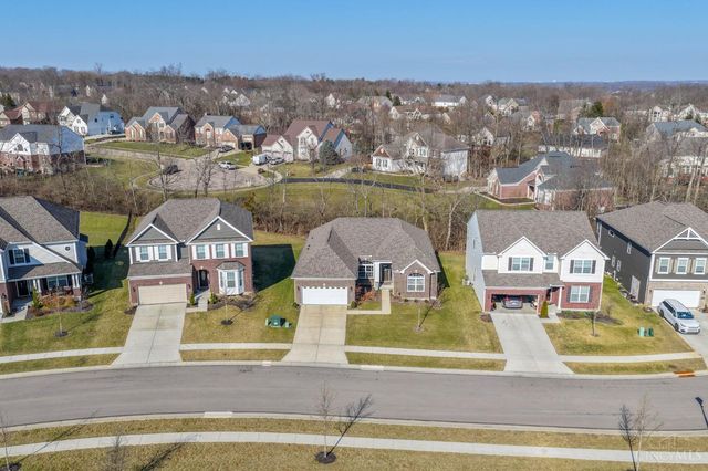 477 Auburn Grove Drive, South Lebanon, OH 45152