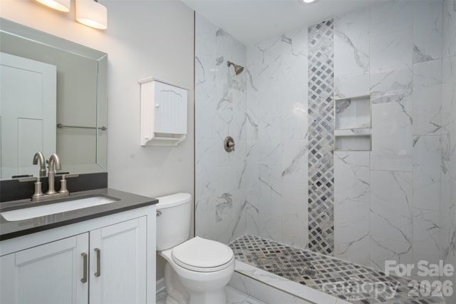 3932 Slagle Drive, Charlotte, NC 28215