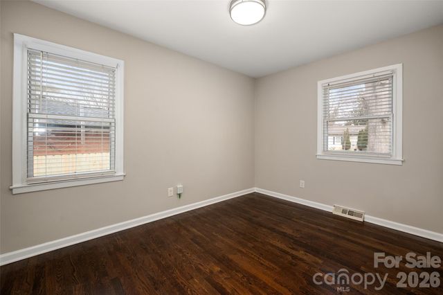 3932 Slagle Drive, Charlotte, NC 28215