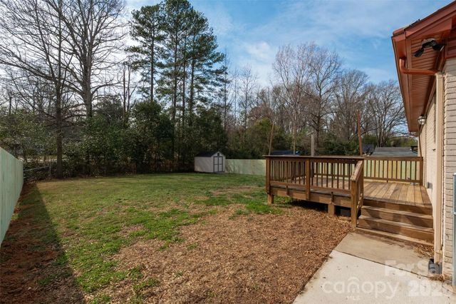 3932 Slagle Drive, Charlotte, NC 28215