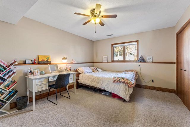 509 20th AVENUE S, Onalaska, WI 54650