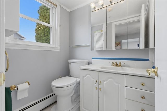 25 Webster St, Quincy, MA 02171