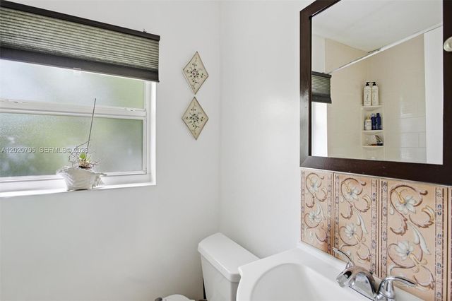 3149 Hollywood Boulevard, Hollywood, FL 33021