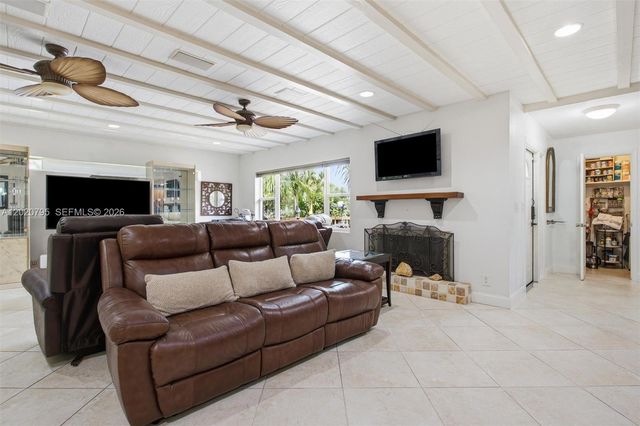 3149 Hollywood Boulevard, Hollywood, FL 33021