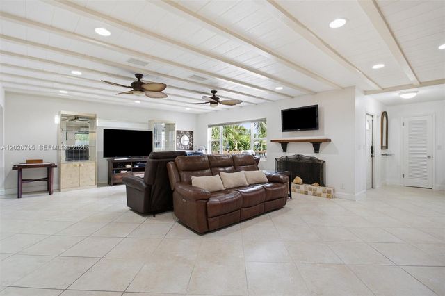 3149 Hollywood Boulevard, Hollywood, FL 33021