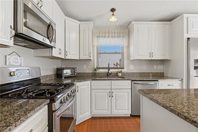 29 Morning Glory Road, Cumberland, RI 02864