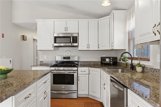 29 Morning Glory Road, Cumberland, RI 02864