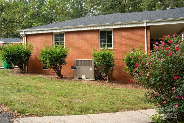 3233 Marlborough Road, Charlotte, NC 28208