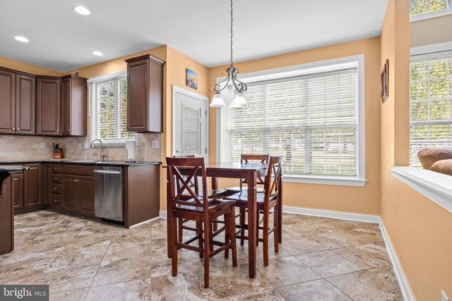 5 KINGSLEY CT, Newtown, PA 18940