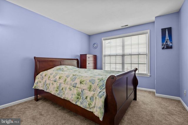 5 KINGSLEY CT, Newtown, PA 18940