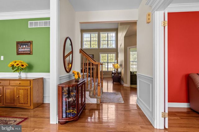 5 KINGSLEY CT, Newtown, PA 18940