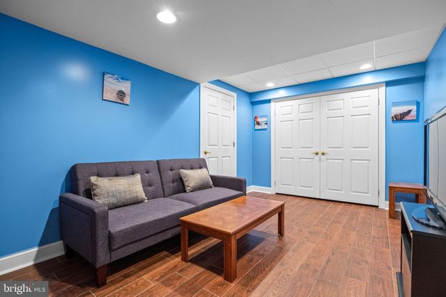 5 KINGSLEY CT, Newtown, PA 18940