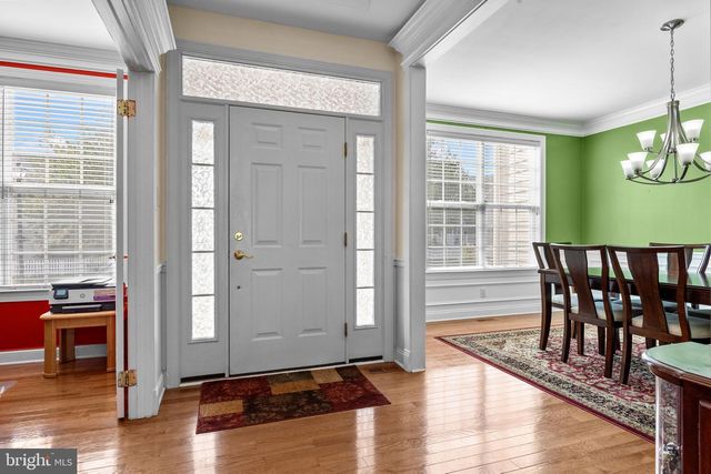 5 KINGSLEY CT, Newtown, PA 18940