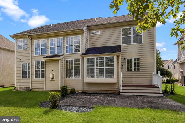 5 KINGSLEY CT, Newtown, PA 18940