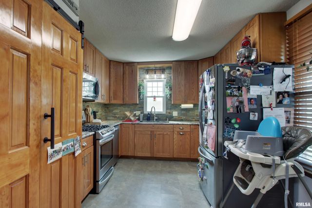 1016 Gerard Avenue, Quincy, IL 62305