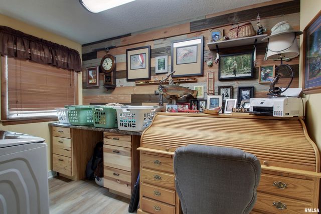 1016 Gerard Avenue, Quincy, IL 62305