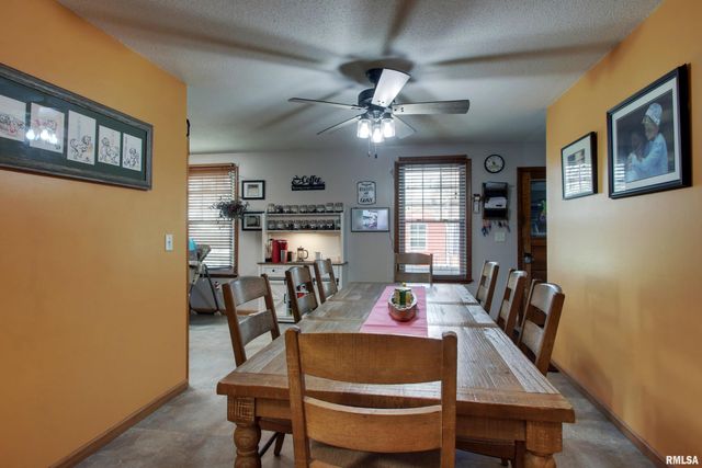 1016 Gerard Avenue, Quincy, IL 62305