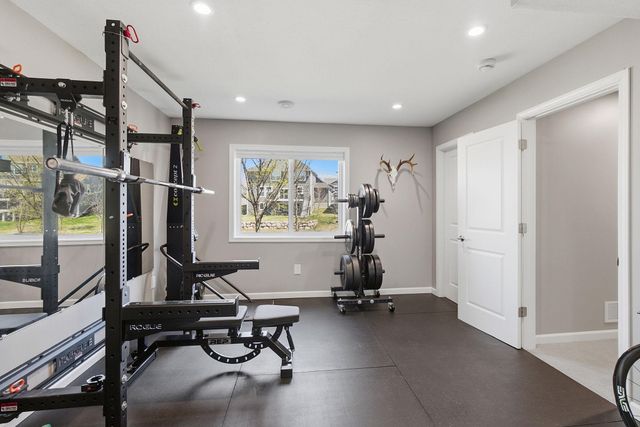 11040 Sundance Ridge, Maple Grove, MN 55369