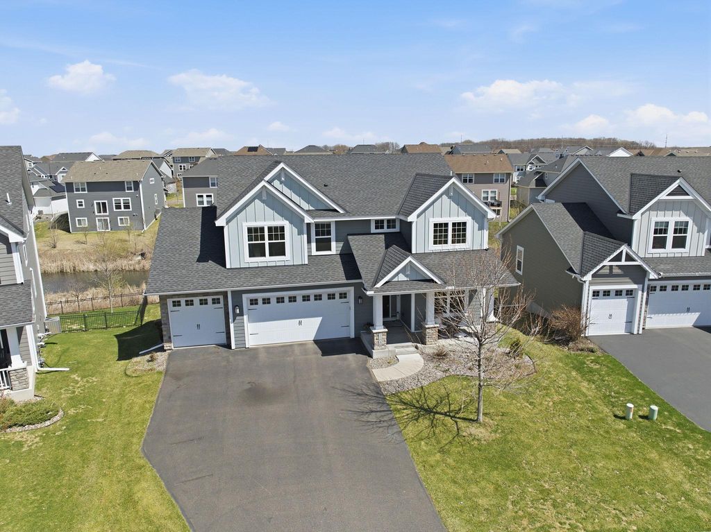 11040 Sundance Ridge, Maple Grove, MN 55369