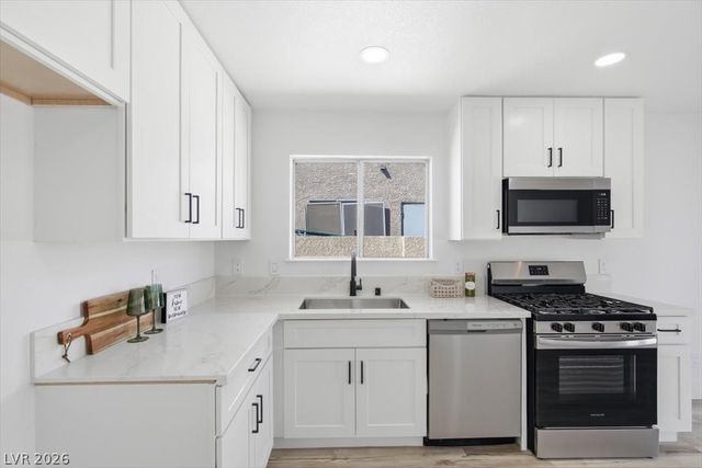 511 Chelsea Drive, Henderson, NV 89014