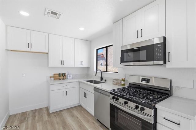511 Chelsea Drive, Henderson, NV 89014