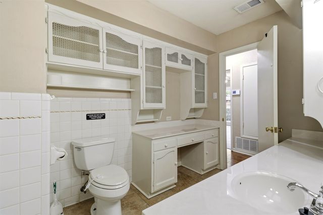 1101 Camellia Lane, Longview, TX 75601