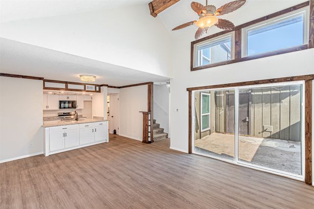 4643 Country Creek Drive 1090, Dallas, TX 75236